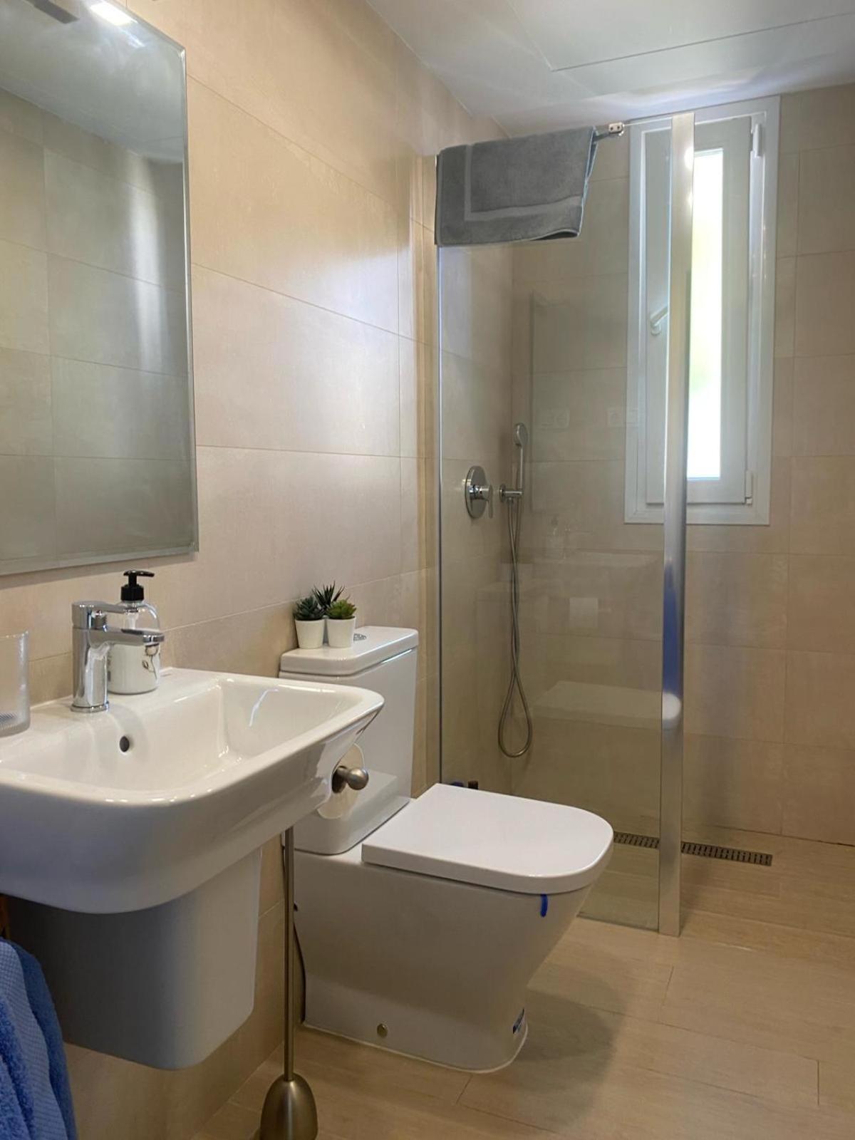 Brisa Puerto Marina Apartments Бенальмадена Экстерьер фото