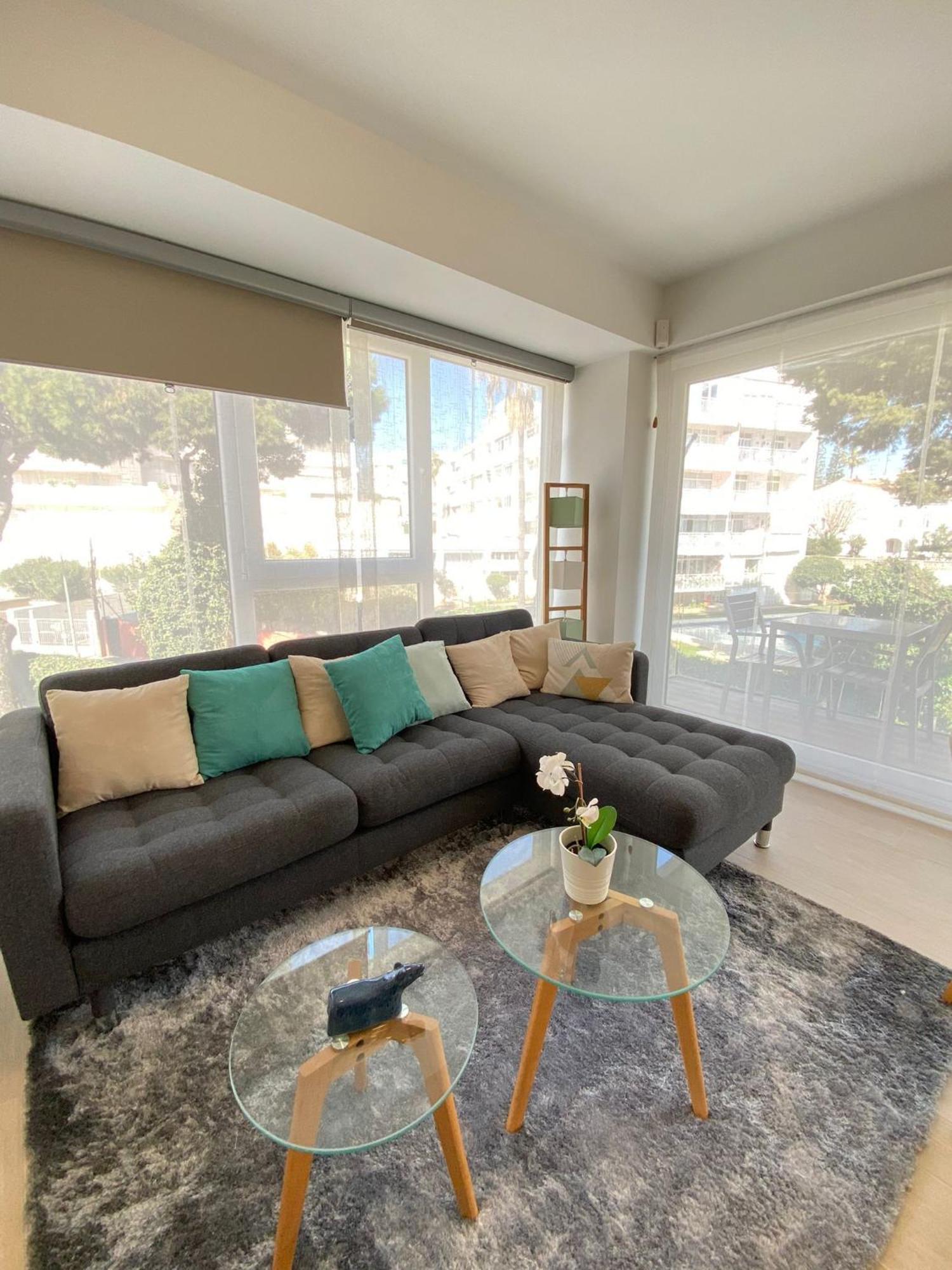 Brisa Puerto Marina Apartments Бенальмадена Экстерьер фото