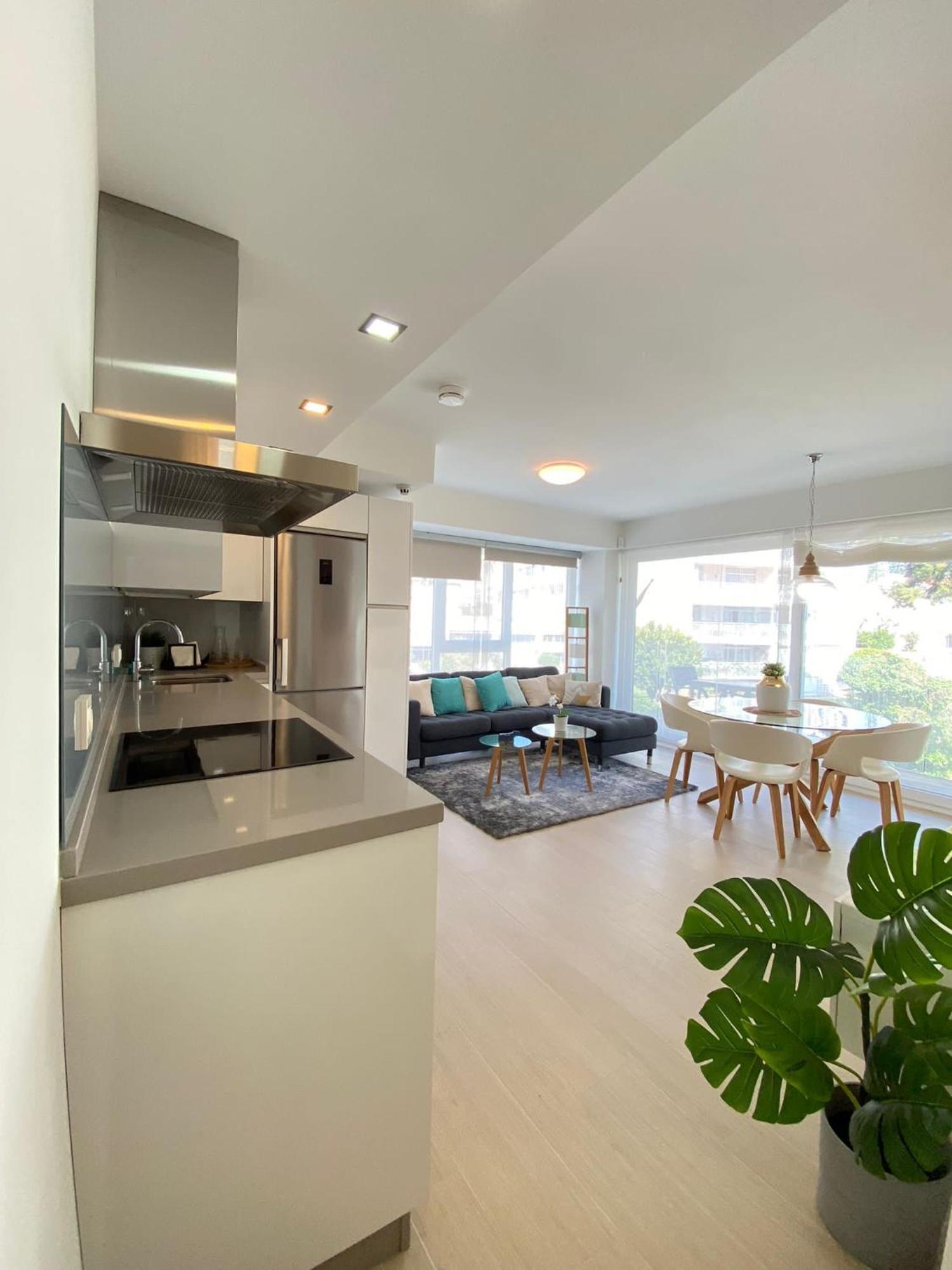 Brisa Puerto Marina Apartments Бенальмадена Экстерьер фото