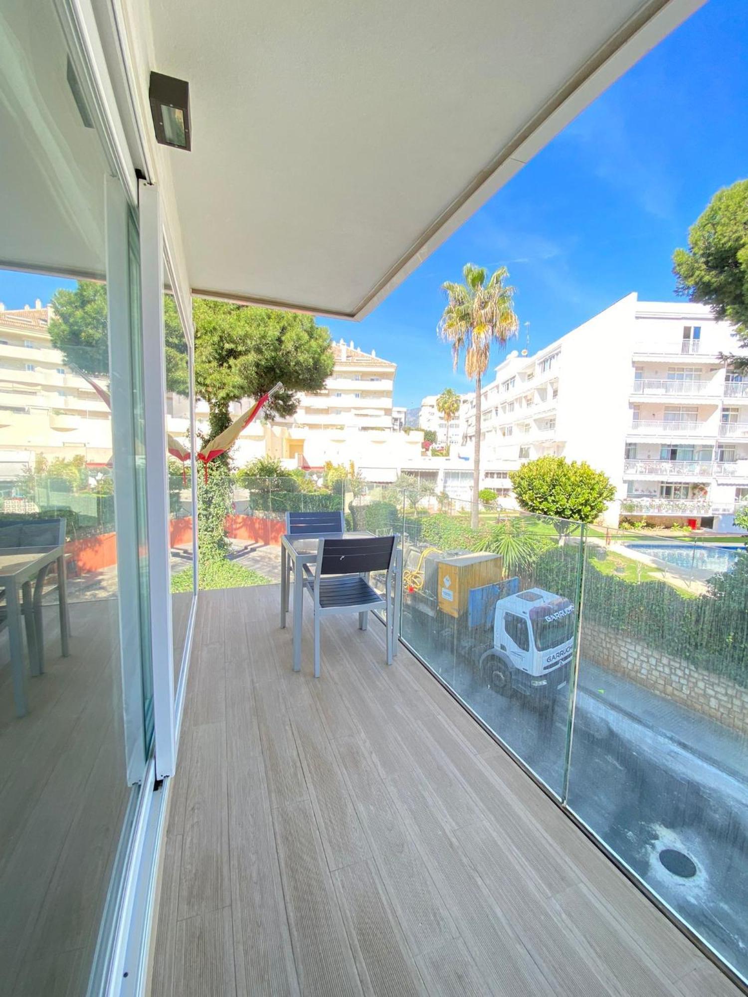 Brisa Puerto Marina Apartments Бенальмадена Экстерьер фото